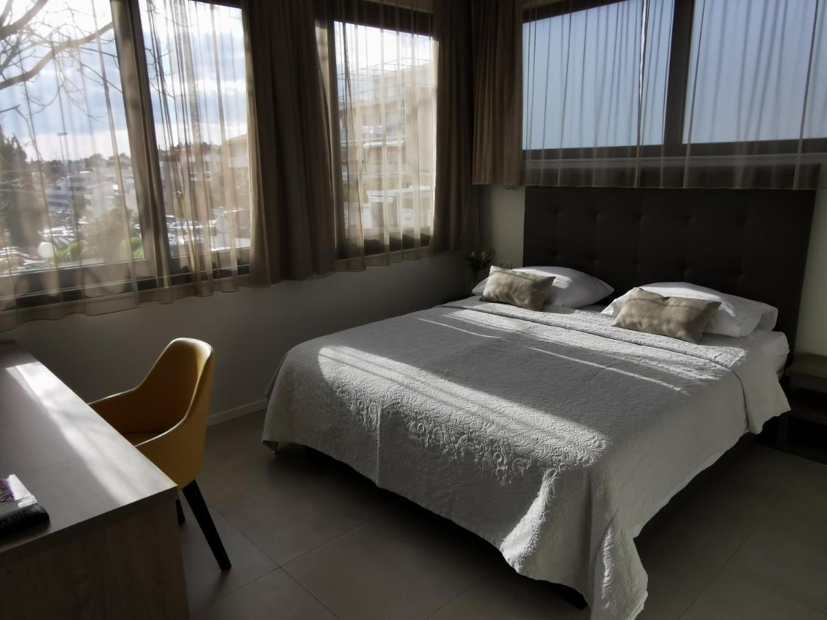 Luxury Rooms Pino Split Extérieur photo