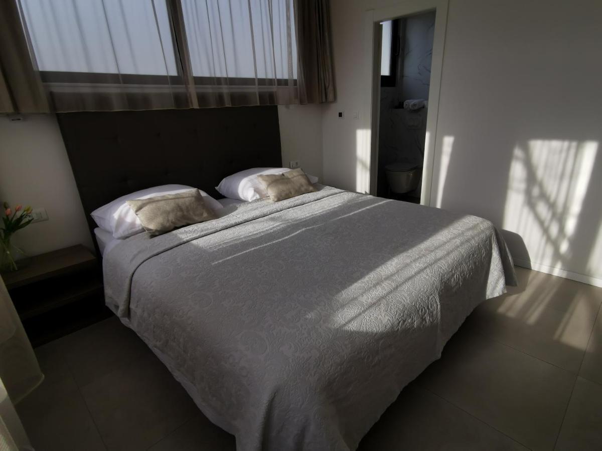 Luxury Rooms Pino Split Extérieur photo